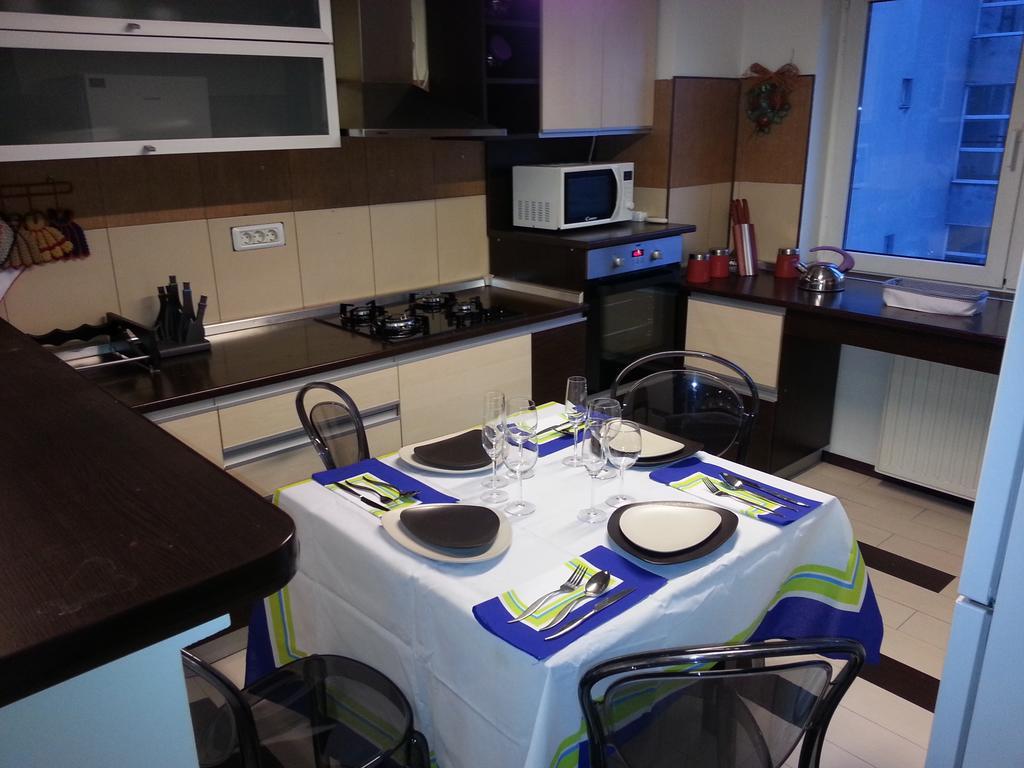 Apartment 3 Rooms Elegant بوخارست المظهر الخارجي الصورة