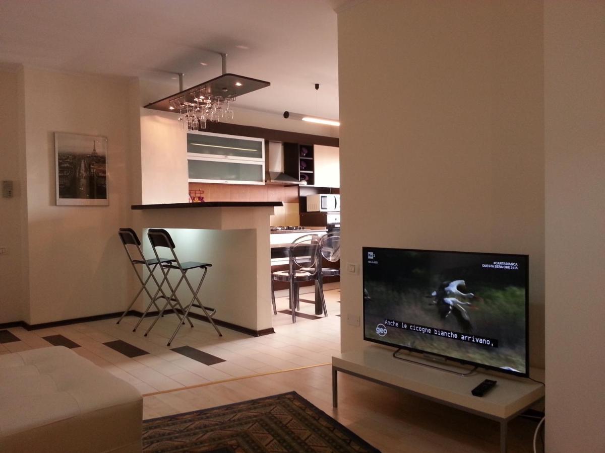 Apartment 3 Rooms Elegant بوخارست المظهر الخارجي الصورة