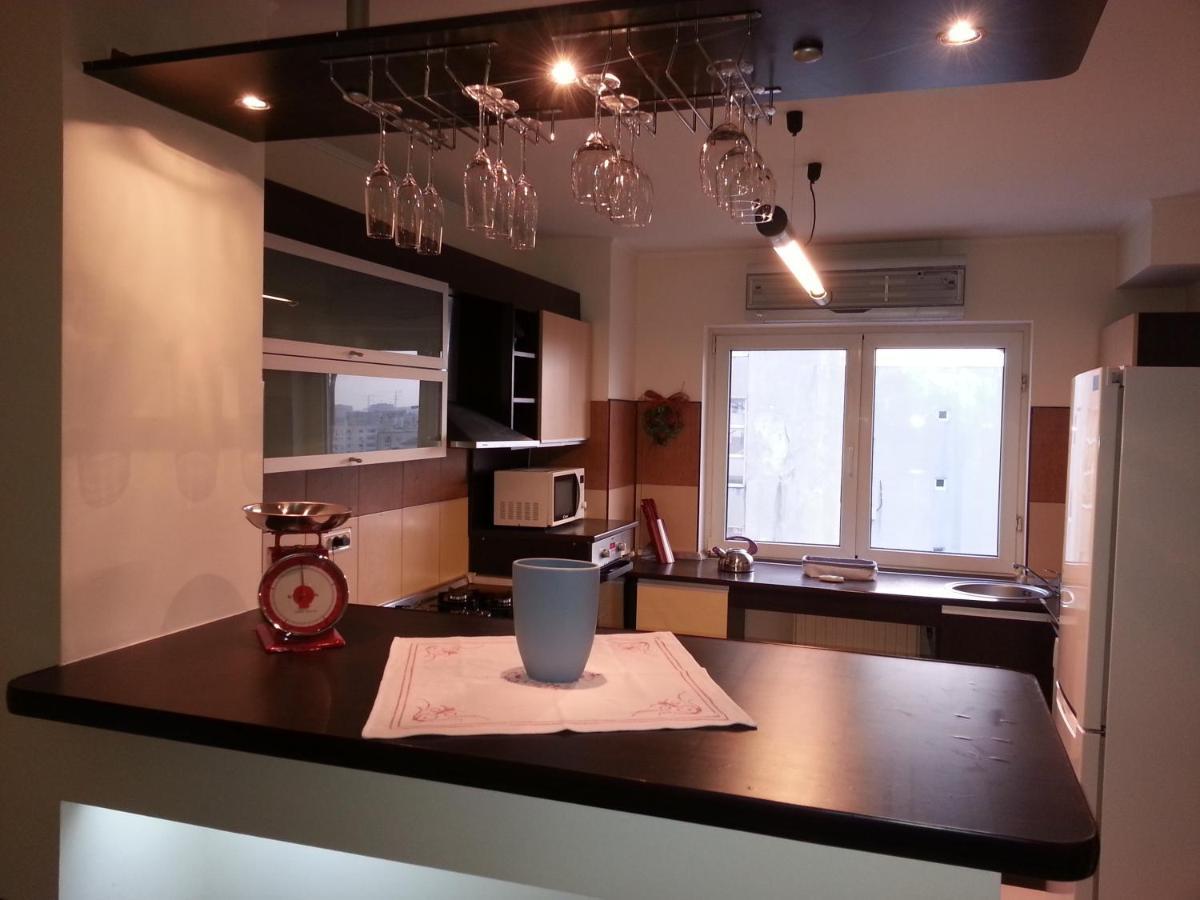 Apartment 3 Rooms Elegant بوخارست المظهر الخارجي الصورة